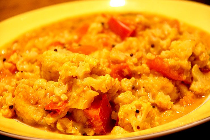 Cauliflower Kuzhambu