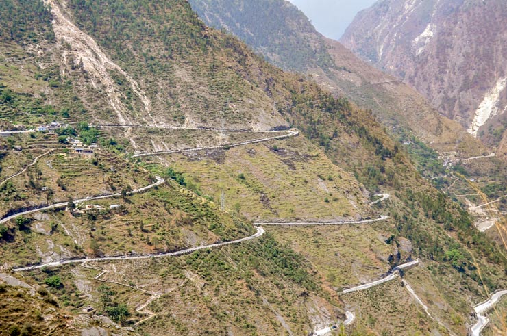 The road to Badrinath, Temple in the Himalayas