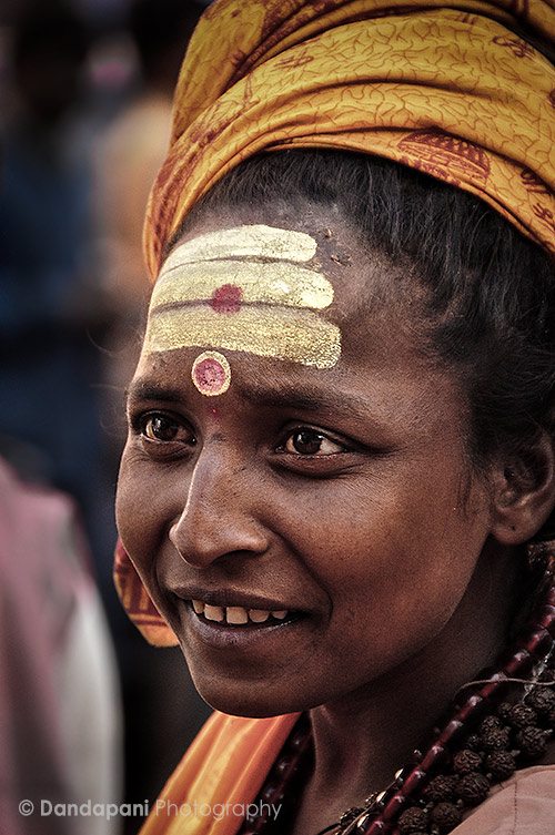 Sadhvi hindu-woman-monk nun