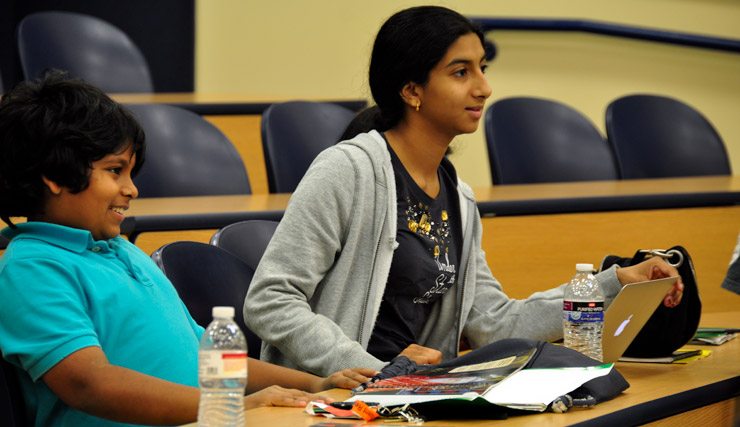 Dandapani teaches Hindu youth children